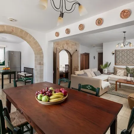 Akti Lachania